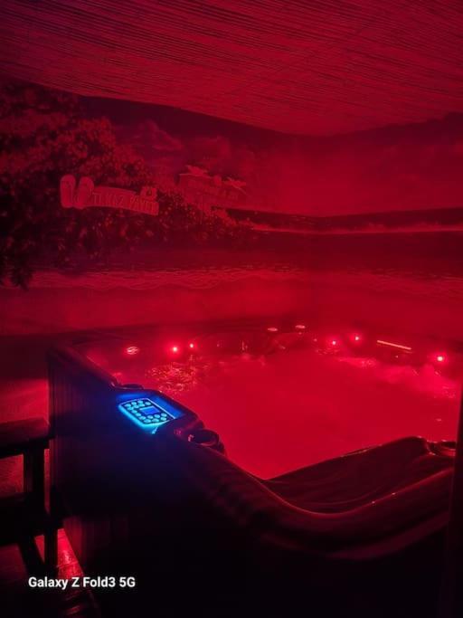 Studio Avec Terrasse Et Jacuzzi Valbonne Extérieur photo