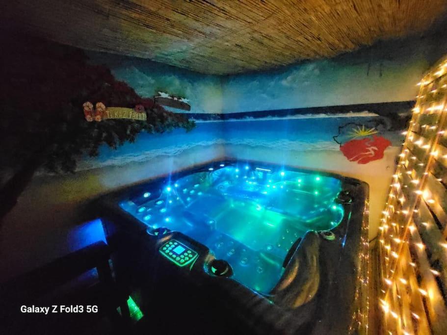 Studio Avec Terrasse Et Jacuzzi Valbonne Extérieur photo